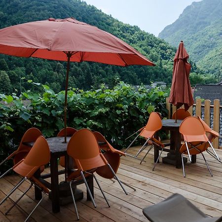 Albergo La Pace Pradleves Экстерьер фото